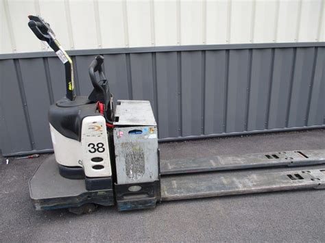 00 Qty Add to Cart Free Shipping 27" Fork Spread. . Crown electric pallet jack troubleshooting